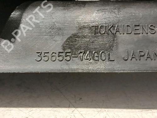 Left taillight SUZUKI IGNIS I (FH) 1.3 (HV51, HX51, RG413) | BP18124052C34 