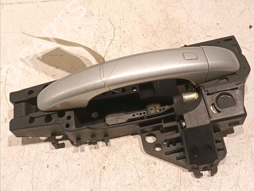 Used Rear left exterior door handle AUDI A1 Sportback (8XA, 8XF) 1.6 TDI (90 hp) 18248656