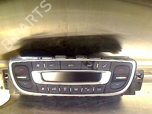 Used Climate control RENAULT MEGANE III Hatchback (BZ0/1_, B3_) 1.6 dCi (BZ00, BZ12, BZ13) (130 hp) 15740964