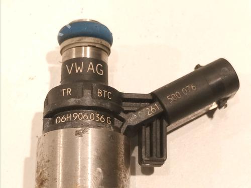 Injector VW GOLF VI (5K1) 2.0 GTi | BP14946620M100 