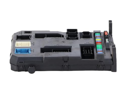 Fuse box CITROËN C3 II (SC_) 1.6 BlueHDi 75 | BP30586531E1
