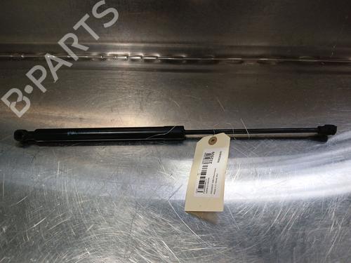 Tailgate lift support PEUGEOT 208 II (UB_, UP_, UW_, UJ_) e-208 9827758080