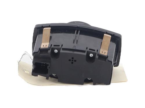 Headlight switch FORD FOCUS III 2.0 TDCi | BP37756459I24 - Image 2