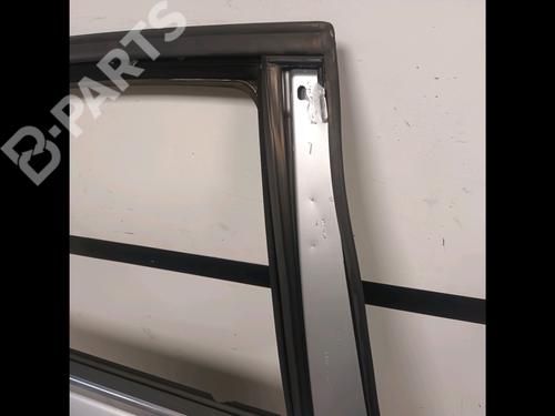 Right rear door MERCEDES-BENZ C-CLASS (W204) C 200 CDI (204.007, 204.006) | BP11952415C5 