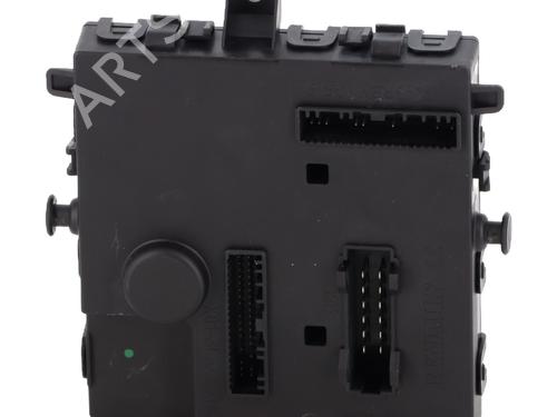 Fuse box RENAULT TWINGO II (CN0_) 1.2 16V (CN0K, CN0V, CN0A) | BP33453776E1 - Image 2