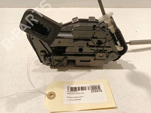 Türschloss links hinten SKODA FABIA III (NJ3) 1.0 (75 hp) 17776001