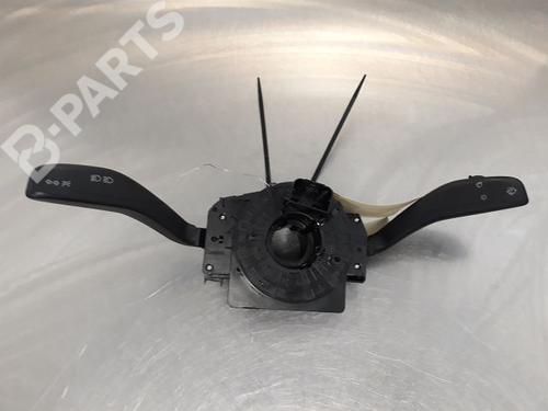 Used Headlight switch VW POLO (9N_, 9A_) 1.4 TDI (70 hp) 9323526