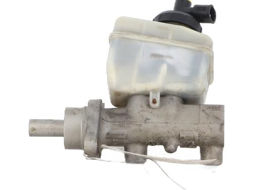 Hovedbremsecylinder DACIA DUSTER (HS_) 1.5 dCi (HSMC) (107 hp) 29763571