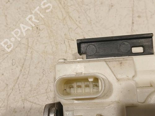 Front left lock MERCEDES-BENZ GLA-CLASS (X156) GLA 200 (156.943) | BP18277073C98 