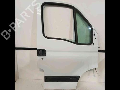 Used Right front door RENAULT MASTER II Van (FD) 2.5 dCi 120 (115 hp) 20605704