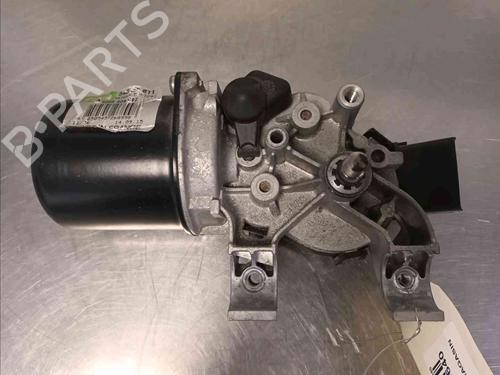 Used Front wiper motor RENAULT KANGOO Express (FW0/1_) [2008-2025]  21083758