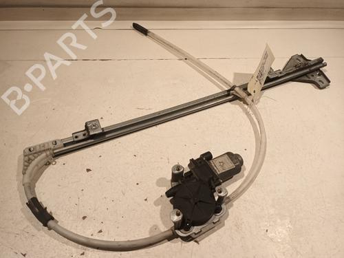 Lève-vitre avant droit Lève-vitre avant droit RENAULT MASTER II Van (FD) 2.5 dCi 120 (FD0M, FD0U, FD0W, FD2M, FD2W, FD3M, FD3U,... (115 hp) 36448980 36448980