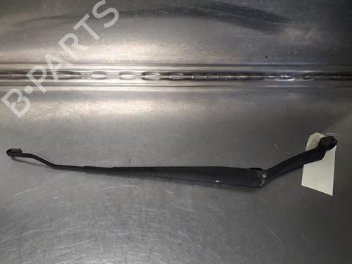 Used Front windshield wiper arm HYUNDAI TUCSON (JM) 2.0 CRDi All-wheel Drive (140 hp) 14869731