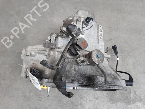 Used Gearbox CHEVROLET MATIZ (M200, M250) 1.0 (67 hp) 9321856