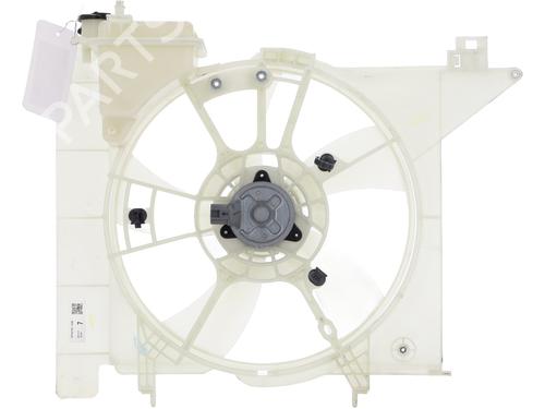 Used Radiator fan Radiator fan TOYOTA YARIS (_P9_) 1.0 VVT-i (KSP90_, KSP90R) (69 hp) 33453747 33453747