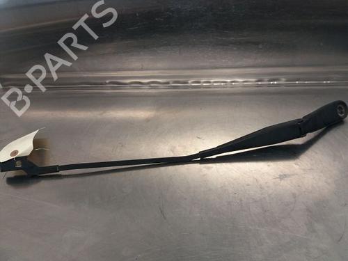 Used Front windshield wiper arm FORD MONDEO IV Turnier (BA7) 1.8 TDCi (100 hp) 14869522