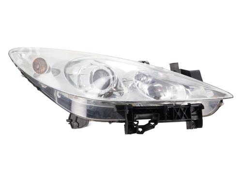 Used Right headlight Right headlight PEUGEOT 307 (3A/C) 1.6 HDi (90 hp) 32718858 32718858