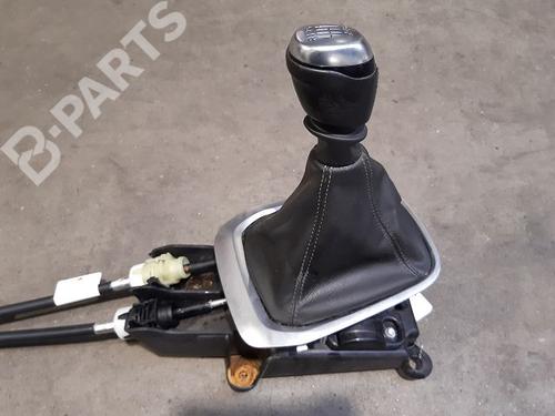 Gear lever RENAULT MEGANE IV Hatchback (B9A/M/N_) 1.6 dCi 130 (B9A4) | BP9332271M90 