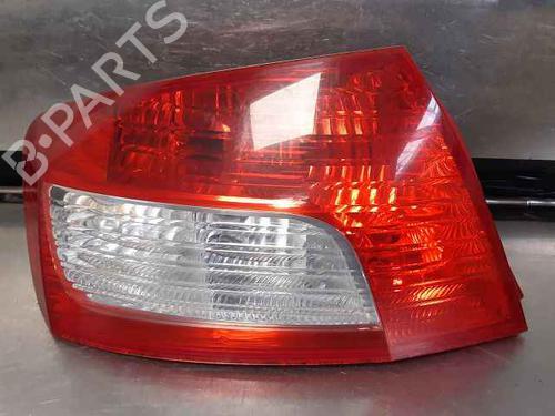 Used Left taillight PEUGEOT 407 (6D_) 1.6 HDi 110 (6D9HZC, 6D9HYC) (109 hp) 23882212