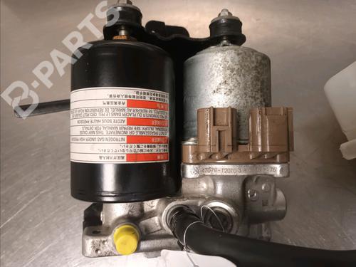 Brake master cylinder TOYOTA YARIS (_P13_) 1.5 Hybrid (NHP130_, NHP130) | BP10906961M77 