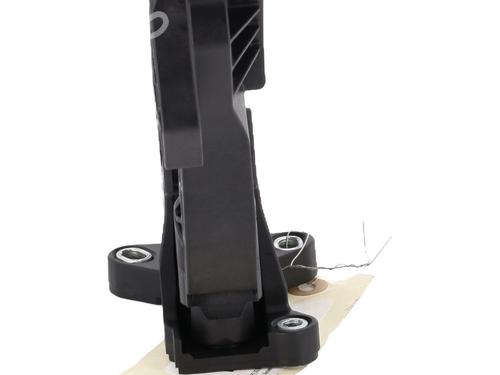 Pedal PEUGEOT 108 1.0 VTi 72 | BP21124593I4 