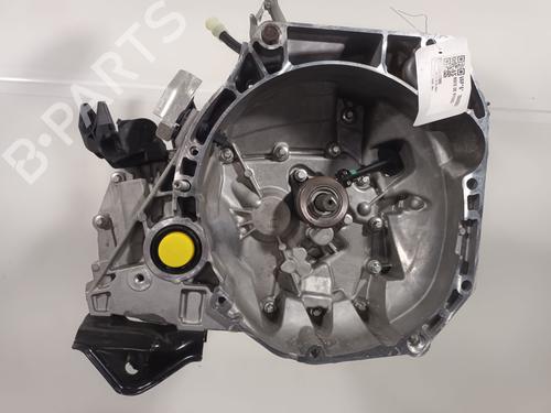 Used Gearbox DACIA SANDERO III 1.0 TCe 90 (91 hp) 31825056