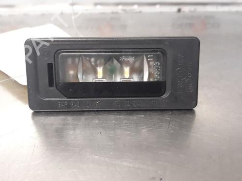 Used Licence plate light VW PASSAT B8 Variant (3G5, CB5) 2.0 TDI (150 hp) 14869109