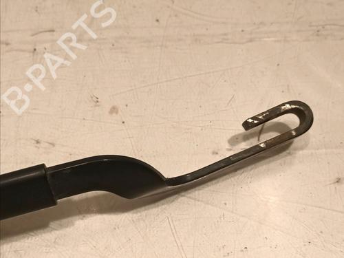 Front windshield wiper arm KIA CEE'D Sportswagon (JD) 1.6 CRDi 110 | BP15953053C143 