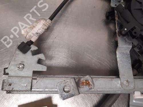 Lève-vitre avant gauche LAND ROVER FREELANDER I (L314) 2.0 DI 4x4 | BP20601150C22 