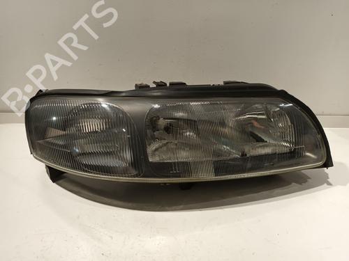 Lyskaster høyre VOLVO V70 II (285) 2.5 TDI (140 hp) 20609811
