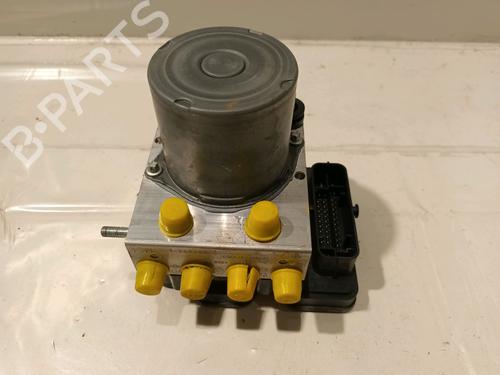 Used ABS pump RENAULT CLIO V (B7_) 1.3 TCe 130 (B7MF) (131 hp) 16015410