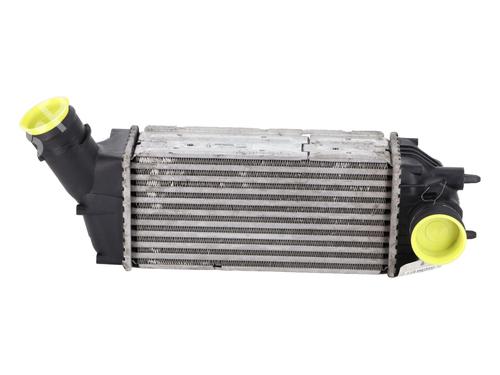Intercooler Intercooler PEUGEOT 307 CC (3B) 2.0 HDi 135 (136 hp) 33950158 33950158