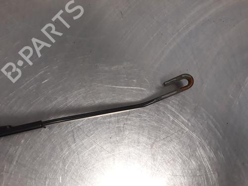 Front windshield wiper arm TOYOTA RAV 4 II (_A2_) 2.0 D 4WD (CLA20_, CLA21_, CLA20R, CLA21R) | BP20600143C143 