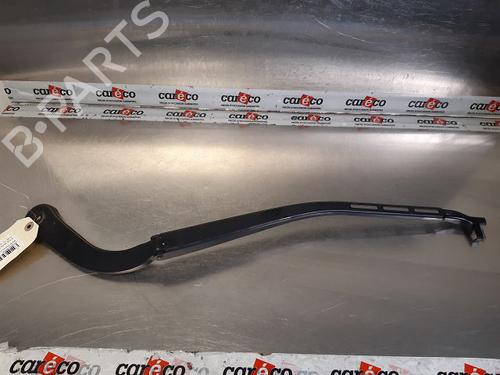 Used Front windshield wiper arm BMW 3 (E90) 318 d (143 hp) 14869585