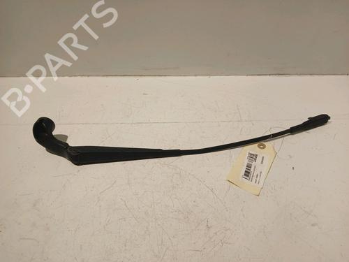 Used Front windshield wiper arm SMART FORTWO Coupe (451) 1.0 (451.330, 451.334) (61 hp) 17909980