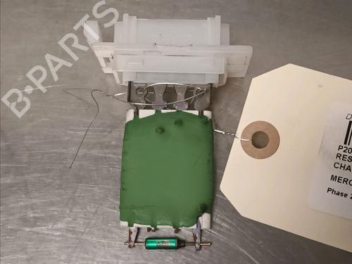Used Heater resistor MERCEDES-BENZ B-CLASS Sports Tourer (W245) B 180 CDI (245.207) (109 hp) 12822201