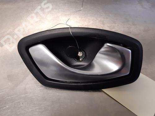 Høyre foran invendig håndtak RENAULT CLIO IV (BH_) 1.2 TCe 120 (BHAU) (118 hp) 9326718
