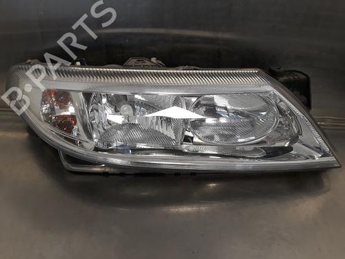 Used Right headlight Right headlight 9321574 9321574