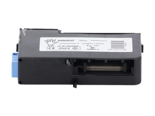 Card reader RENAULT ESPACE IV (JK0/1_) 2.0 dCi (JK02, JK03) | BP29582574E4 
