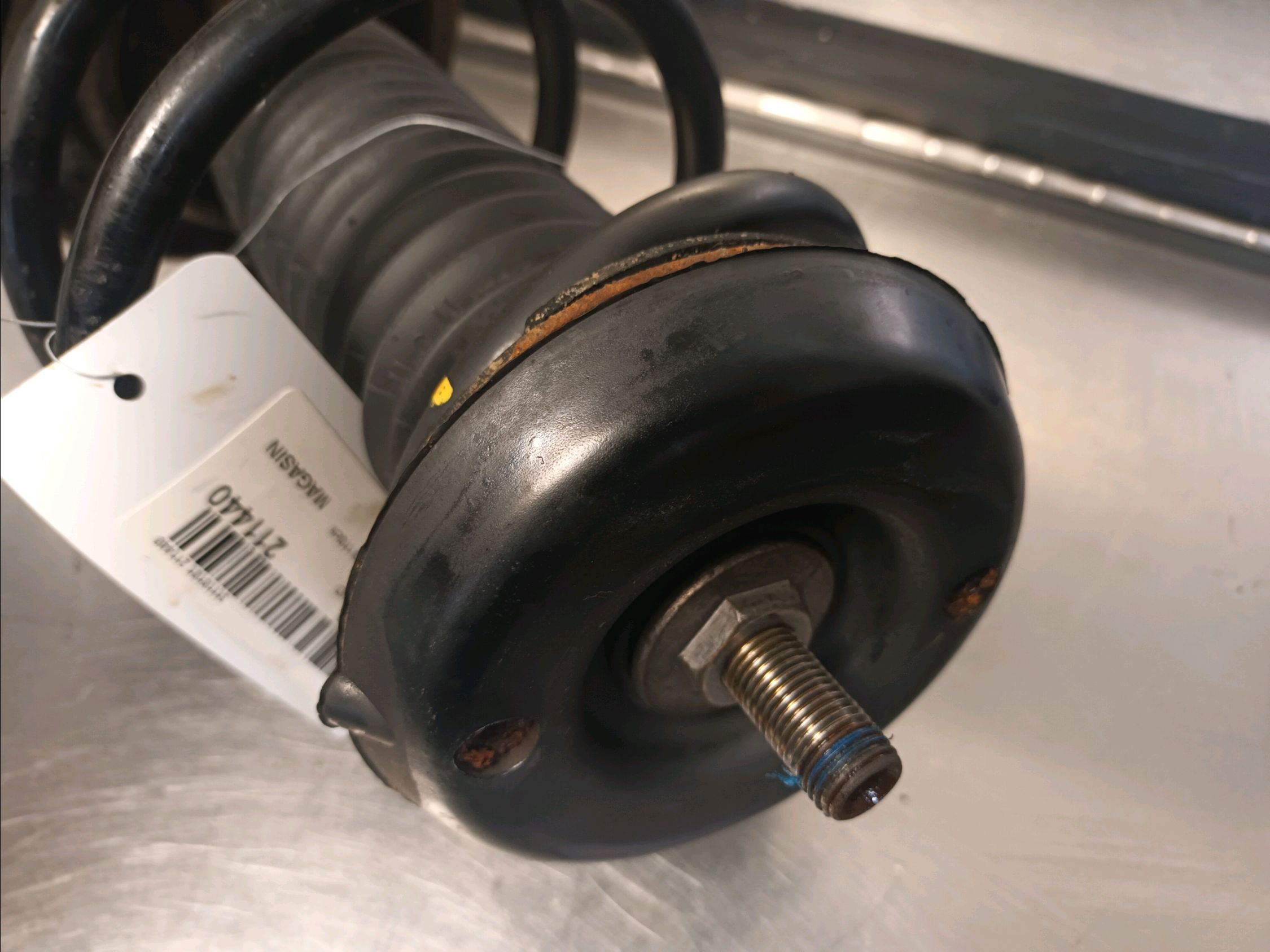 Right front shock absorber PEUGEOT 308 SW I (4E_, 4H_) 1.6 HDi 10052113