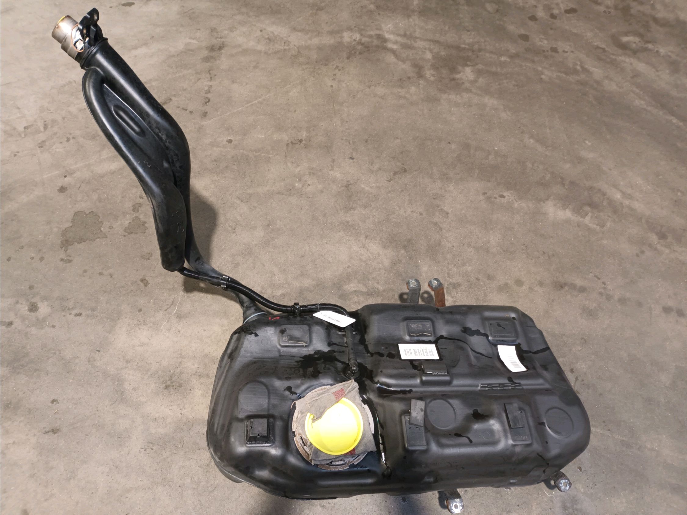 Fuel tank ALFA ROMEO GIULIETTA (940_) 1.6 JTDM (940FXD1A) 11628240 B