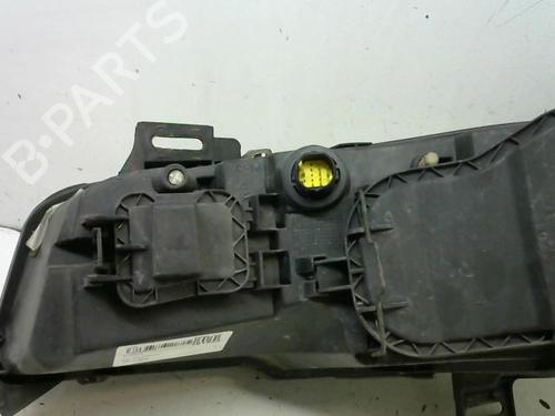 Used Right headlight FIAT STILO (192_) 1.9 JTD (192_XE1A) (115 hp) 9374931