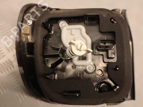 Feu arrière droit JEEP RENEGADE SUV (BU, B1, BV) 1.0 T-GDi (120 hp) 32332684