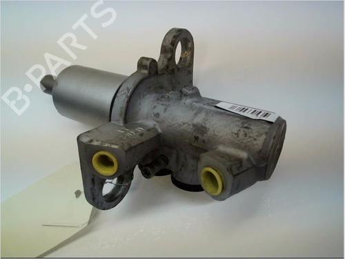 Used Brake master cylinder AUDI A6 C6 Avant (4F5) 3.0 TDI quattro (233 hp) 23154569