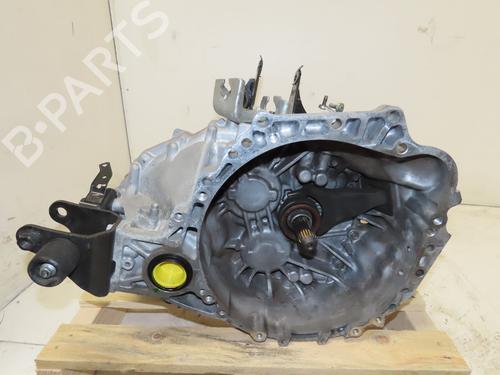 Used Gearbox Gearbox TOYOTA AURIS (_E15_) 2.0 D-4D (ADE150_, ADE150R) (126 hp) 32715178 32715178