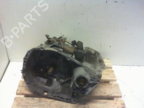 Used Gearbox RENAULT MEGANE I Grandtour (KA0/1_) 1.4 16V (KA0D, KA1H, KA0W, KA10) (95 hp) 9373996