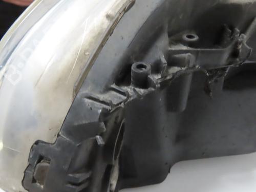 Used Right headlight PEUGEOT 208 I (CA_, CC_) 1.6 HDi (114 hp) 32873254