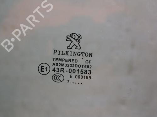 Used Rear right door window Rear right door window 38100328 38100328