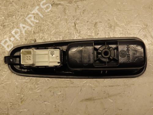 Venstre bagtil elrude kontakt CITROËN C3 / C3 ORIGIN III (SX) 1.6 BlueHDi 75 (75 hp) 28007219