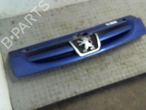 Used Grille PEUGEOT PARTNER MPV (5_, G_) 2.0 HDI (90 hp) 9381740